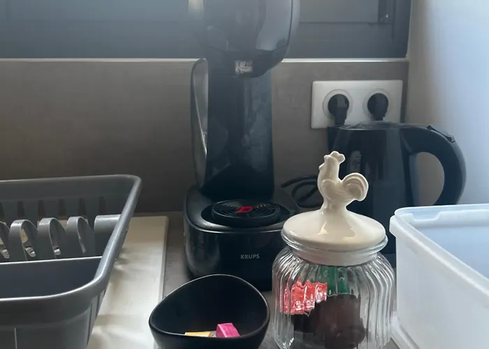 Cosy Et Independant - Ideal Pour 2 Personnes 招待所 3*